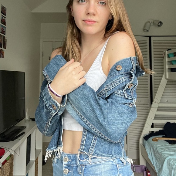 Cropped denim jacket - Picture 1 of 4